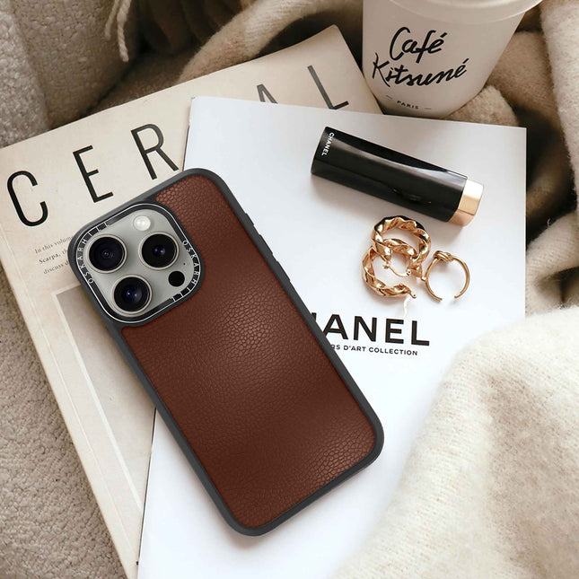 Étui Elite Leather pour iPhone 14 Pro Max — Marron phoque