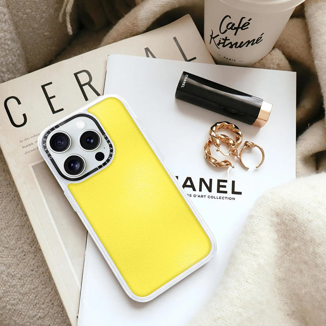 Coque iPhone 14 Pro en cuir classique — Jaune maïs