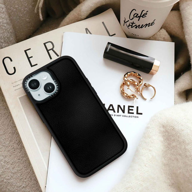 Coque Elite Leather pour iPhone 14 Plus — Noir fumé