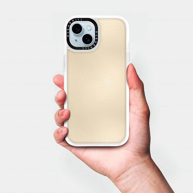 Coque iPhone 13 en cuir classique — Amande