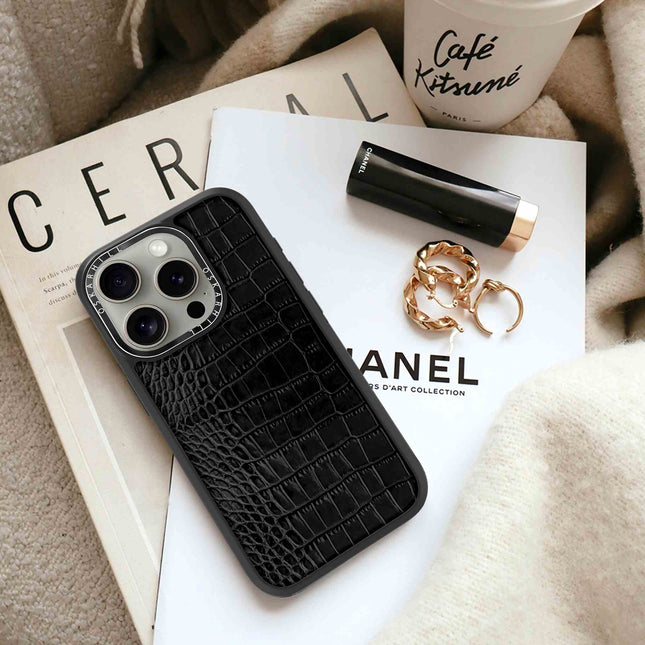 Coque iPhone 16 Pro Elite Alligator — Noir fumé