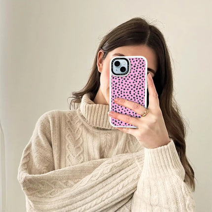 Coque iPhone 15 Plus Classic — Motif à pois pailletés rose