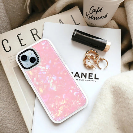 Coque iPhone 15 Classic — Blush Prism Pearl