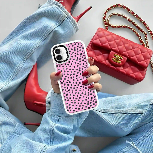 Coque iPhone 16 Classic — Motif à pois rose pailleté