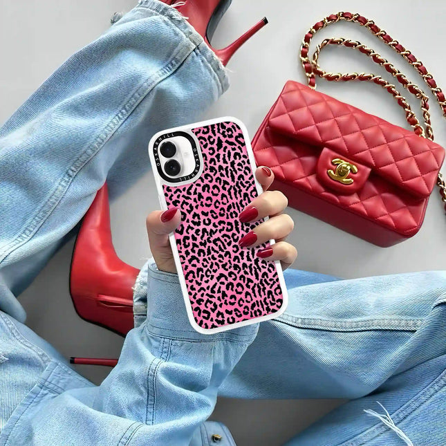 Coque iPhone 16 Plus classique — Panthère rose scintillante