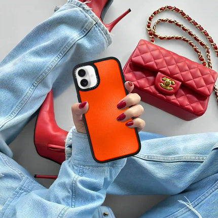 Coque iPhone 16 Elite Leather — Orange rougeâtre