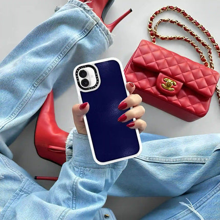 Coque iPhone 16 Plus en cuir classique — Bleu nuit